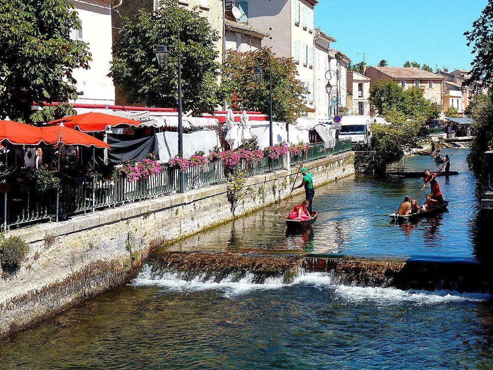 Studio De Charme Avec Sa Terrasse En Plein Coeur De Ville LʼIsle-sur-la-Sorgue Exterior foto